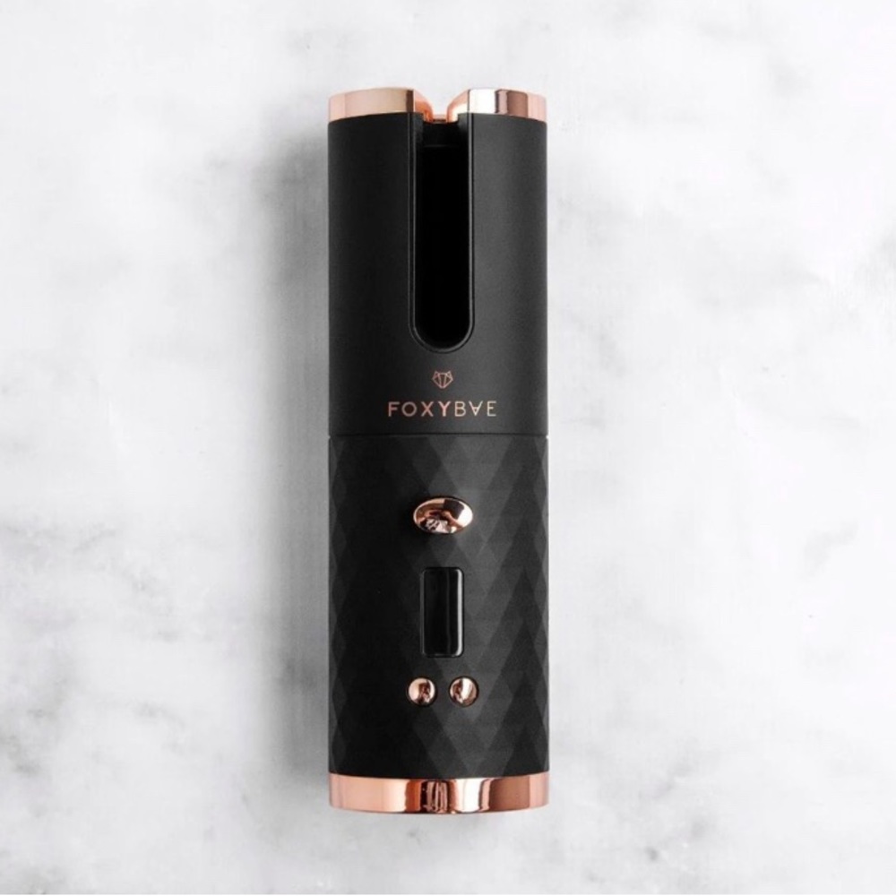 BRAND NEW FOXYBAE WIRELESS CURLER CLIPPER